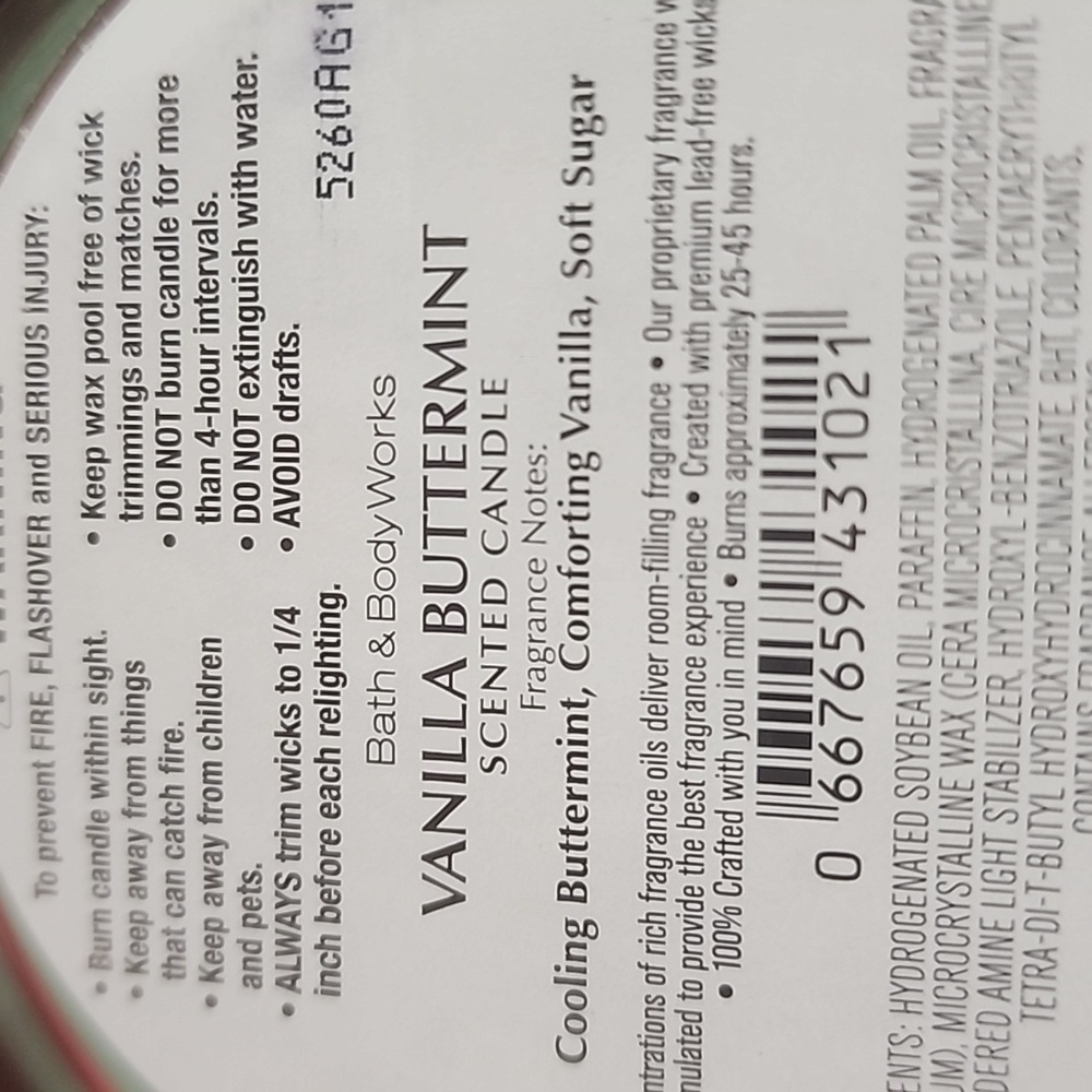 Bath & Body Works Soy Lg. Vanilla Buttermint Candle Nwt - Picture 2 of 2